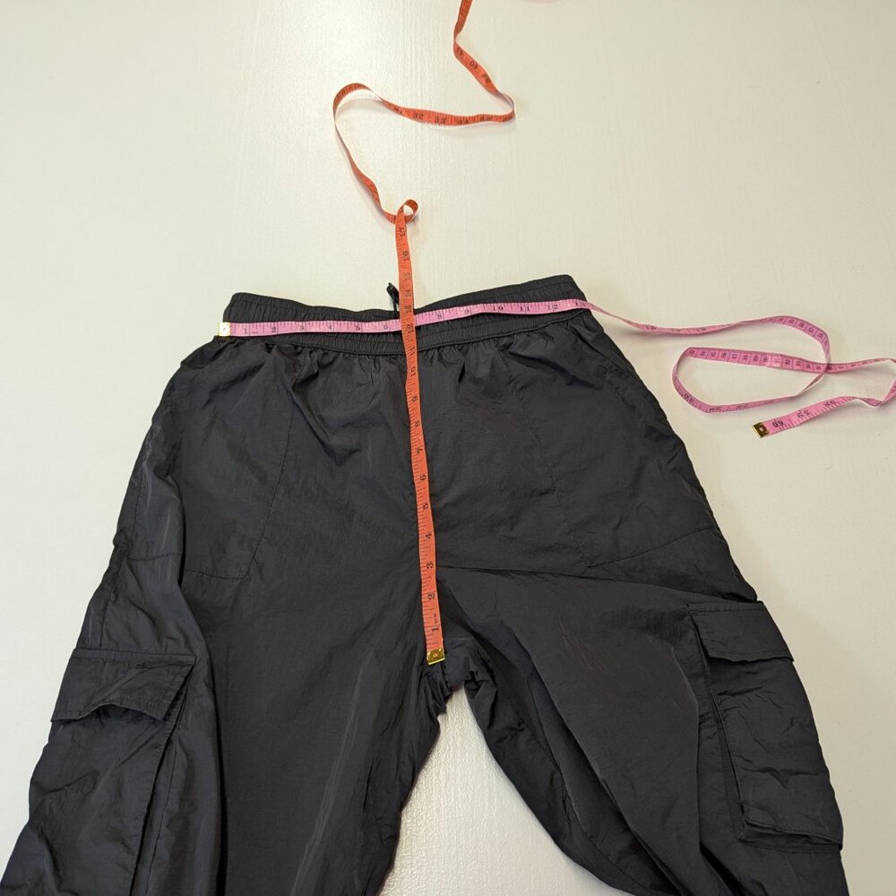 DSG Size XS (Baggy Fit/Small) Black Cargo Parachute Pants - Picture 12 of 15